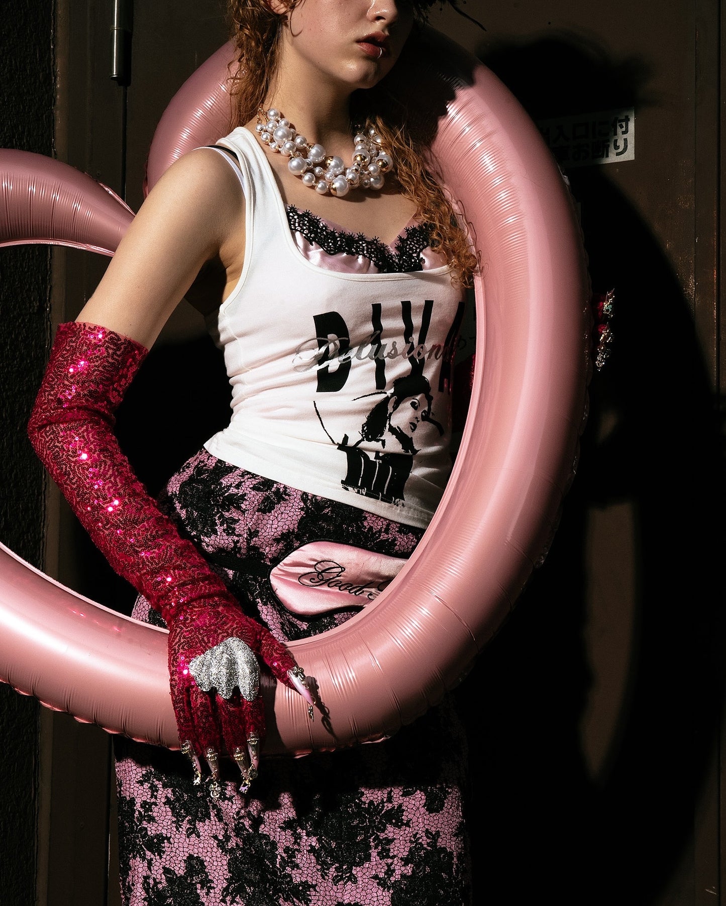 [DOLOMEDES]‘Delusional Diva’ Top