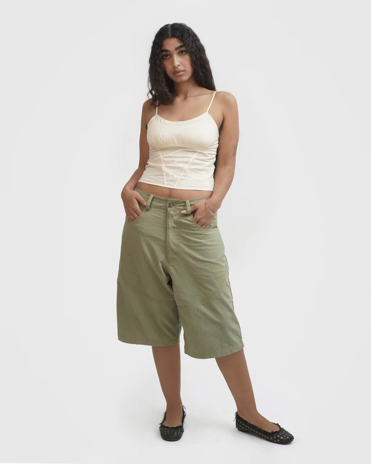 [ELLA MAE]LEO SHORTS IN SOFT MOSS